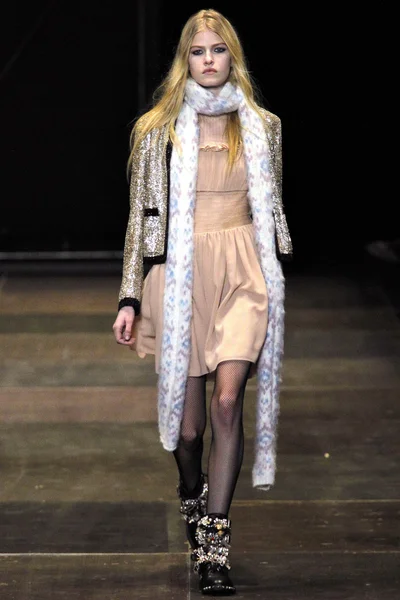 Look 36